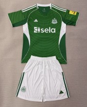 25-26 Newcastle Away Adult Suit