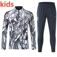 26-27 England High Quality Kids Half Pull Tracksuit