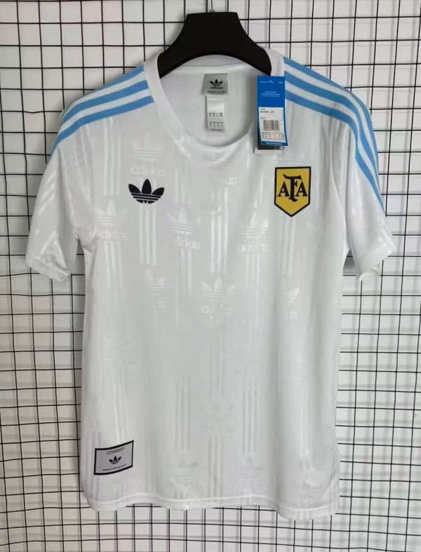 26-27 Argentina Retro Version Fans Soccer Jersey