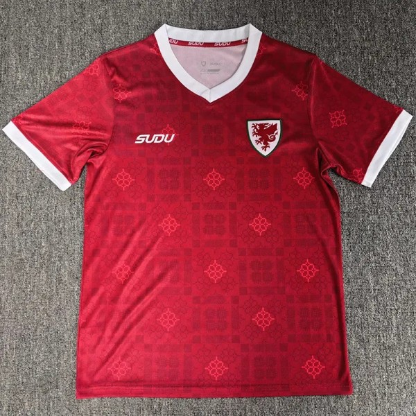26-27 Wales Red Fans Soccer Jersey