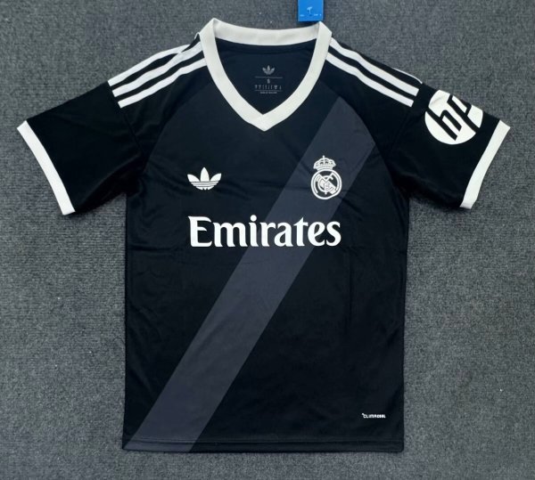27-28 RMA Away Fans Soccer Jersey