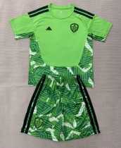 26-27 Leeds United Green Goalkeeper Kids Soccer Jersey