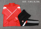24-25 Bayern High Quality Half Pull Tracksuit