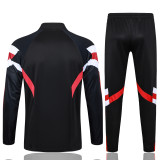 24-25 Man Utd High Quality Half Pull Tracksuit