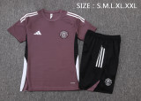 25-26 Man Utd High Quality Training Short Suit