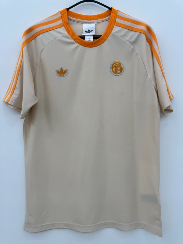 26-27 Bayern Special Edition Fans Soccer Jersey