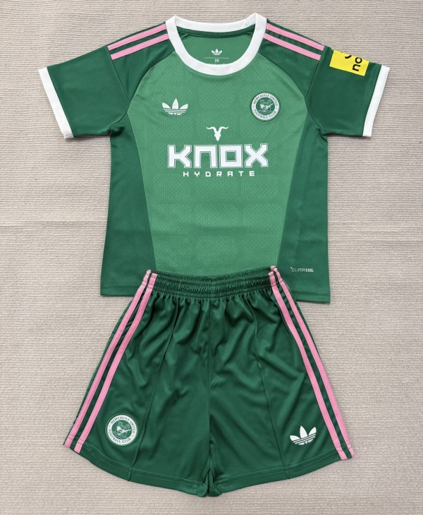 26-27 Newcastle Green GoalKeeper Adult Suit