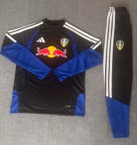 26-27 Leeds United High Quality Half Pull Tracksuit 26-27 Leeds United High Quality Half Pull Tracksuit