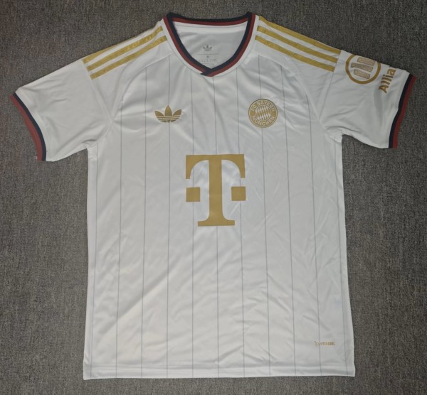 27-28 Bayern Away Fans Soccer Jersey