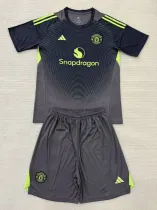 25-26 Man Utd Black GoalKeeper  Adult Suit