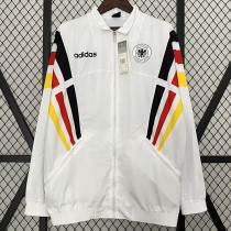 24/25 Germany White Windbreaker（带红黄黑三边）