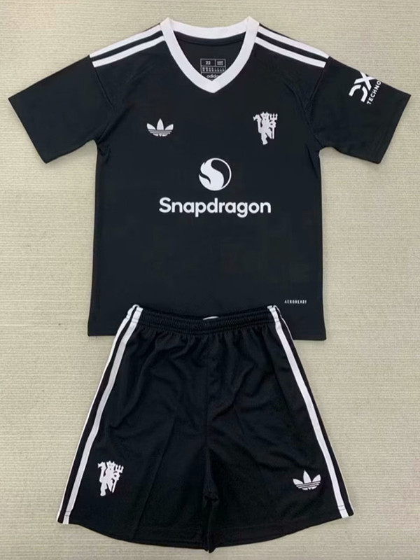 24/25 Man Utd Black Goalkeeper Kids Soccer Jersey