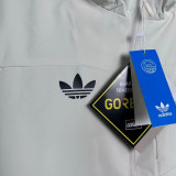 24/25 Clover White Casual  Assault  Hooded Windbreaker (Y17连帽冲锋衣）