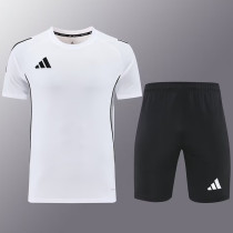 25/26 AD White Training Short Suit