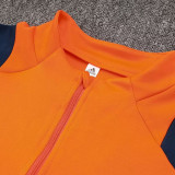 24/25 Man Utd Orange  Half Pull Tracksuit  (橙色、半拉链)