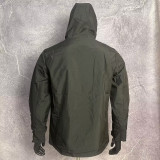 24/25 Bayern Black Assault  Hooded Windbreaker (Y18连帽冲锋衣）