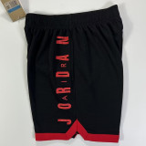 24/25 New JORDAN Black Quarter shorts(飞人、红标\边）