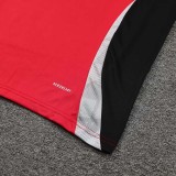 24/25  Man Utd Red Training Short Suit