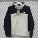 24/25 F701 TNF Black & White Single Layer Hooded Windbreaker (连帽）