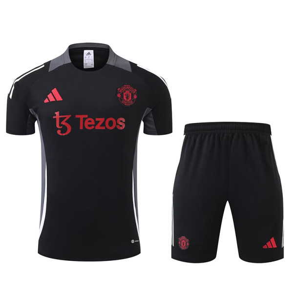 24/25 Man Utd Black Training Short Suit(胸前带广告）