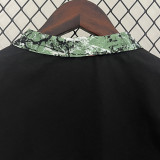 2024 Man Utd Black& White Green Double sided Windbreaker (双面风衣)
