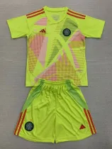 24/25  Celtic Light Green Goalkeeper Kids Soccer Jersey(儿童）