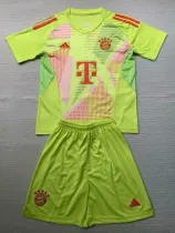 24/25 Bayern Green Goalkeeper Kids Soccer Jersey