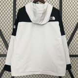 24/25 New TNF White  Windbreaker(侧衣兜）
