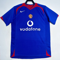 2005/2006 Man Utd Away Blue Retro Soccer Jersey 7 号