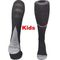 24/25  Bayern Away Kids socks(客、儿童）
