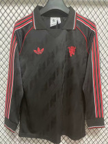 24/25 Man Utd Black Leisure Long Sleeve  Fans Retro Soccer Jersey