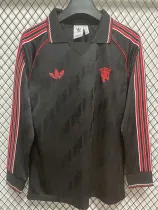24/25 Man Utd Black Leisure Long Sleeve  Fans Retro Soccer Jersey