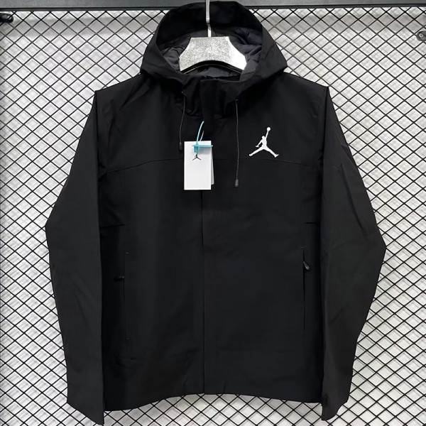 24/25 F702 Jordan Black Single Layer Windbreaker (连帽冲锋衣）