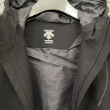 24/25 F703 Disant Black Single Layer Windbreaker(连帽冲锋衣）