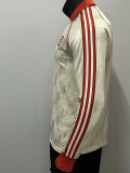 24/25 Bayern Yellow Leisure  Long Sleeve Retro Soccer Jersey(长袖）
