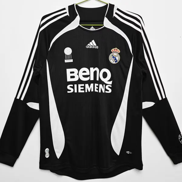 2006/2007 RMA Black Long Sleeve Retro Soccer Jersey