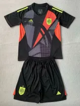 24/25  Spain Black Goalkeeper Kids Soccer Jersey