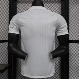24/25 Man Utd  White Special Edition Player Version Soccer Jersey（胸前红广告）