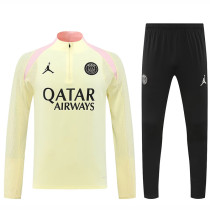 24/25  PSG Beige Player version Half Pull Tracksuit  (球员版、半拉链)