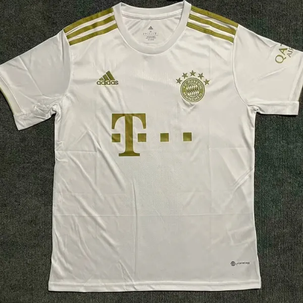 22/23 Bayern Away Fans Soccer Jersey