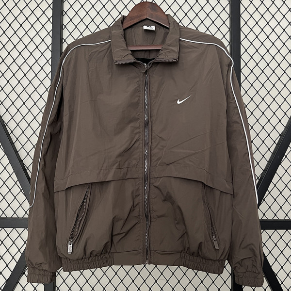 2024 New NK Brown Windbreaker（褐色、白边线）