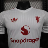 24/25 Man Utd  White Special Edition Player Version Soccer Jersey（胸前红广告）