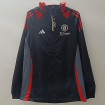 2025  Man Utd Black Hooded Windbreaker连帽