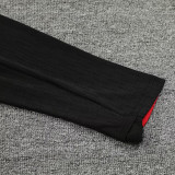 24/25  LIV Black Player version Half Pull Tracksuit  (球员版、半拉链)