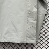 24/25 F700 NK White Single Layer Windbreaker (连帽冲锋衣）