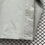 24/25 F700 NK White Single Layer Windbreaker (连帽冲锋衣）