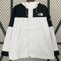 24/25 New TNF White  Windbreaker(侧衣兜）