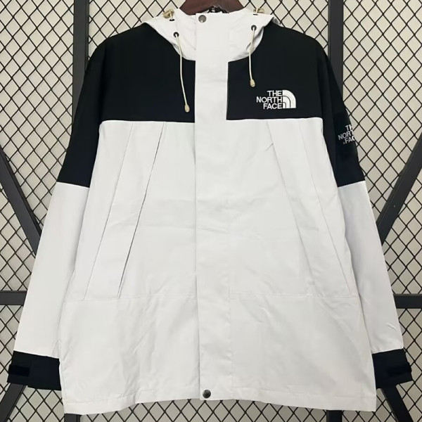 24/25 New TNF White  Windbreaker(侧衣兜）