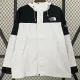 24/25 New TNF White  Windbreaker(侧衣兜）