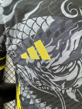 24/25 RMA Grey  Dragon  Special Edition Player Version Soccer Jersey（黄色袖边）